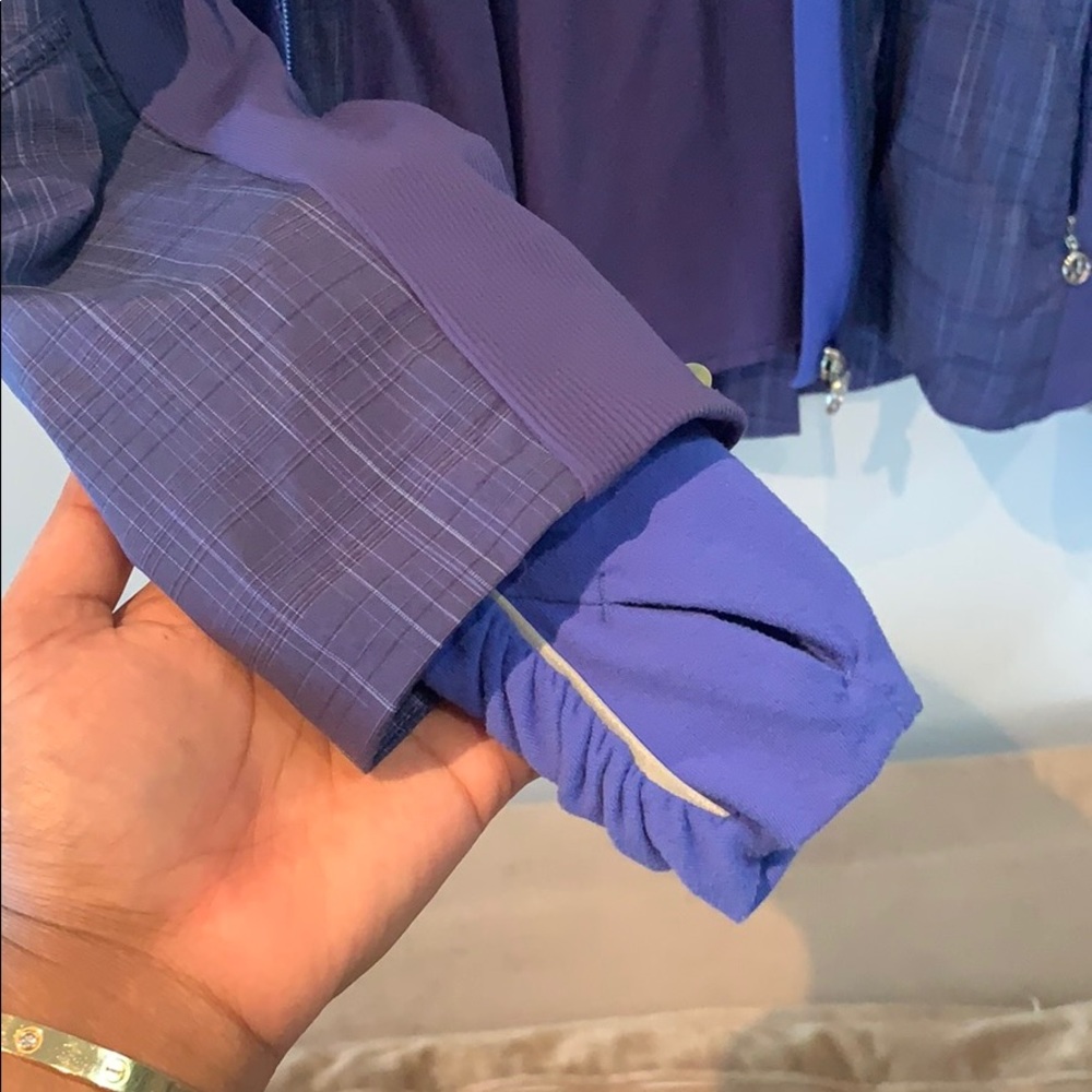 Lululemon Jacket - Picture 5 of 6